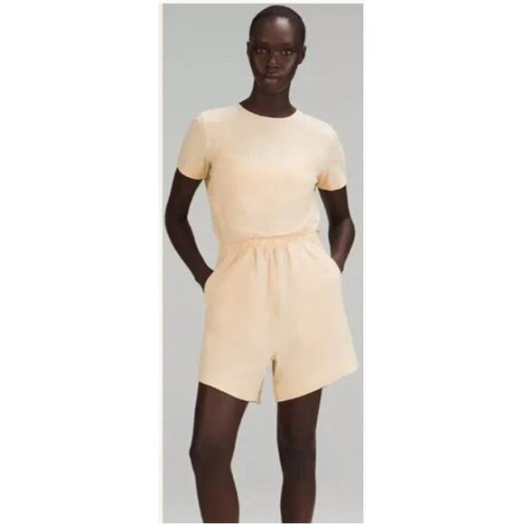 Lululemon Womens High-Neck Romper Prosecco Blush Pink 4 Athleisure Casual Comfy - Picture 1 of 15